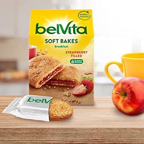 Belvita Breakfast Filled Strawberry Soft Bakes Biscuits, 5 x 50g Cover