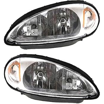 Amazon Com Headlight Set Compatible With 2001 2005 Chrysler Pt Cruiser Left Driver And Right Passenger Side Halogen With Bulb S Automotive