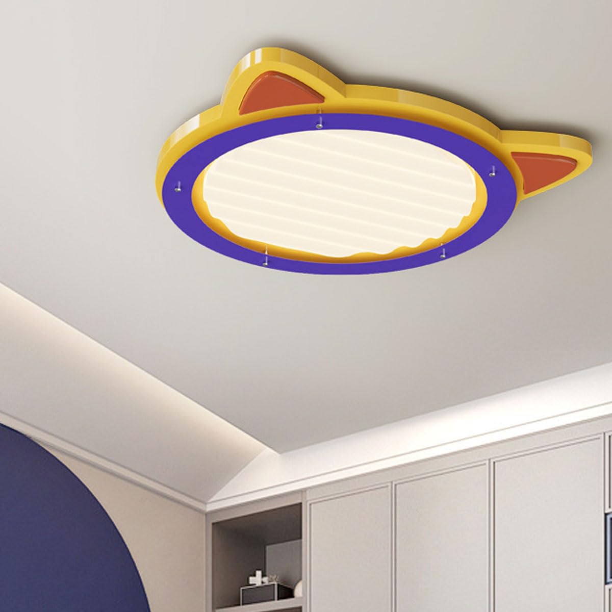 Lampa sufitowa do sypialni w stylu kremu maślanego, metal i materiał PE, płaskie oświetlenie, okrągłe lampy sufitowe w kształcie pandy, odpowiednie do pokojów chłopców i dziewcząt
