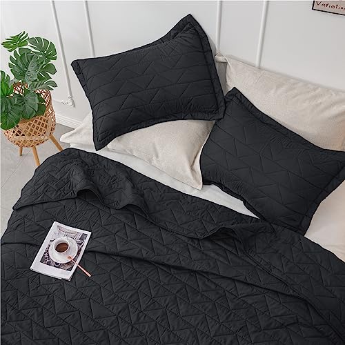 Bedelite Coverlet Queen Bedspread - Summer Lightweight Full Size Quilt Set, Soft Modern Weave Pattern Black Queen Quilt Bedding Set 3 Pieces (1 Quilt 90" X 96" + 2 Pillow Shams) #TOP3