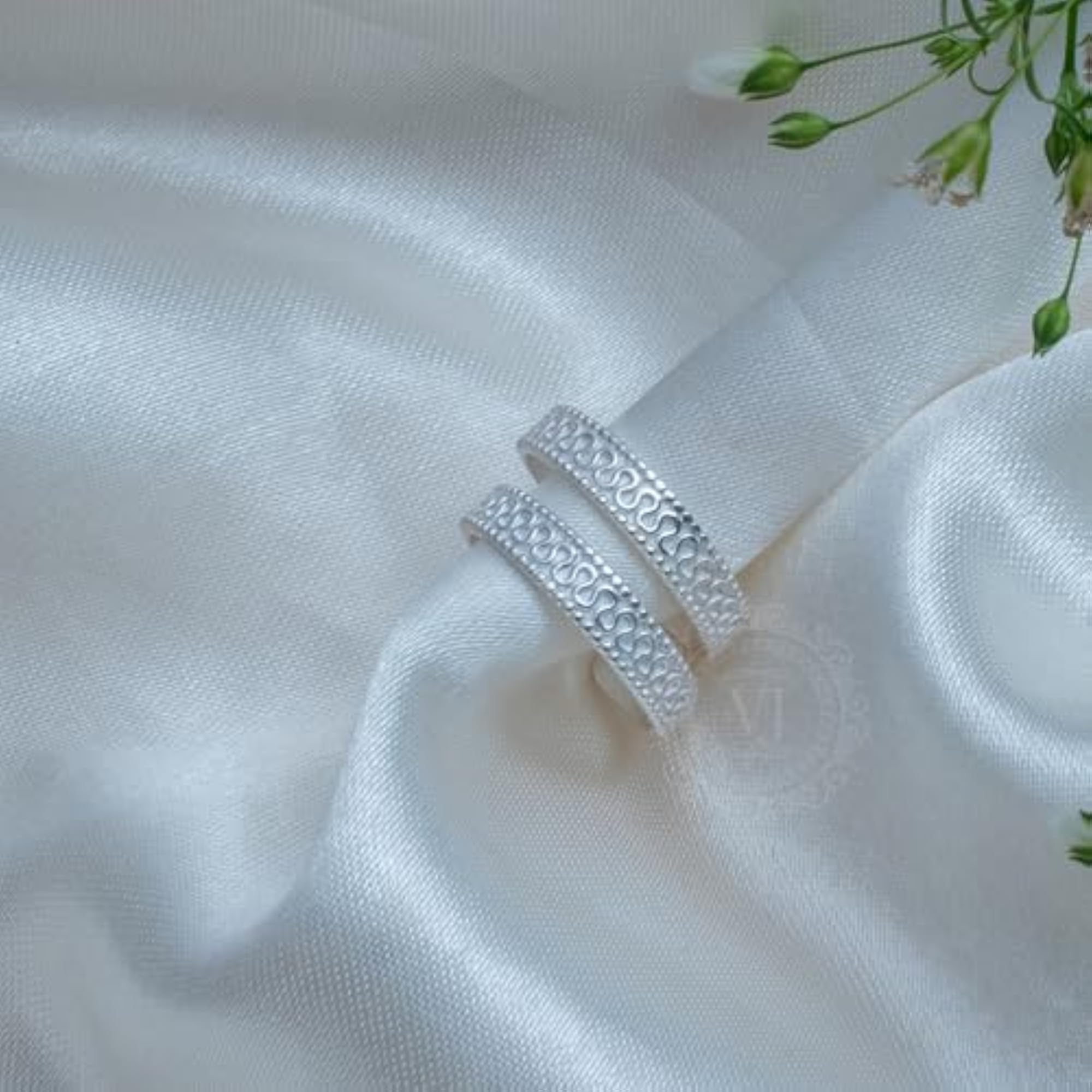 Exclusive 925 Sterling Silver Adjustable Toe Rings for Women
