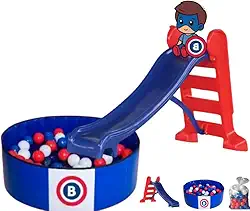 Capitao piscina com bolinhas e escorregador