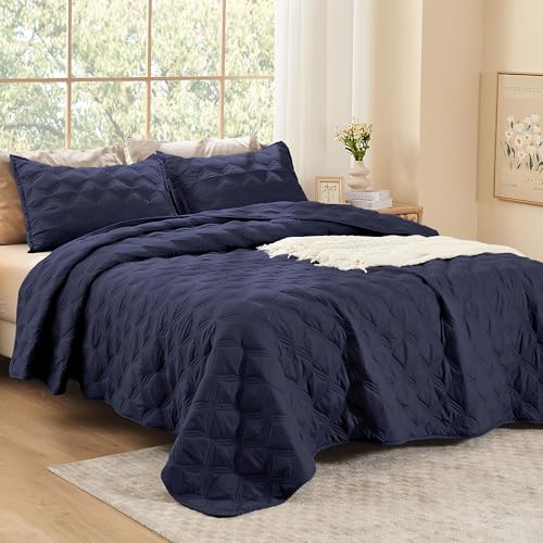 Image of Litanika King Size Quilt Bedding Set, Navy Summer Lightweight Soft Comforter Bedspreads & Coverlets, Boho Farmhouse Bedding Cover Bed Decor All Season, 3 Pieces (1 Quilt, 2 Pillowcases)