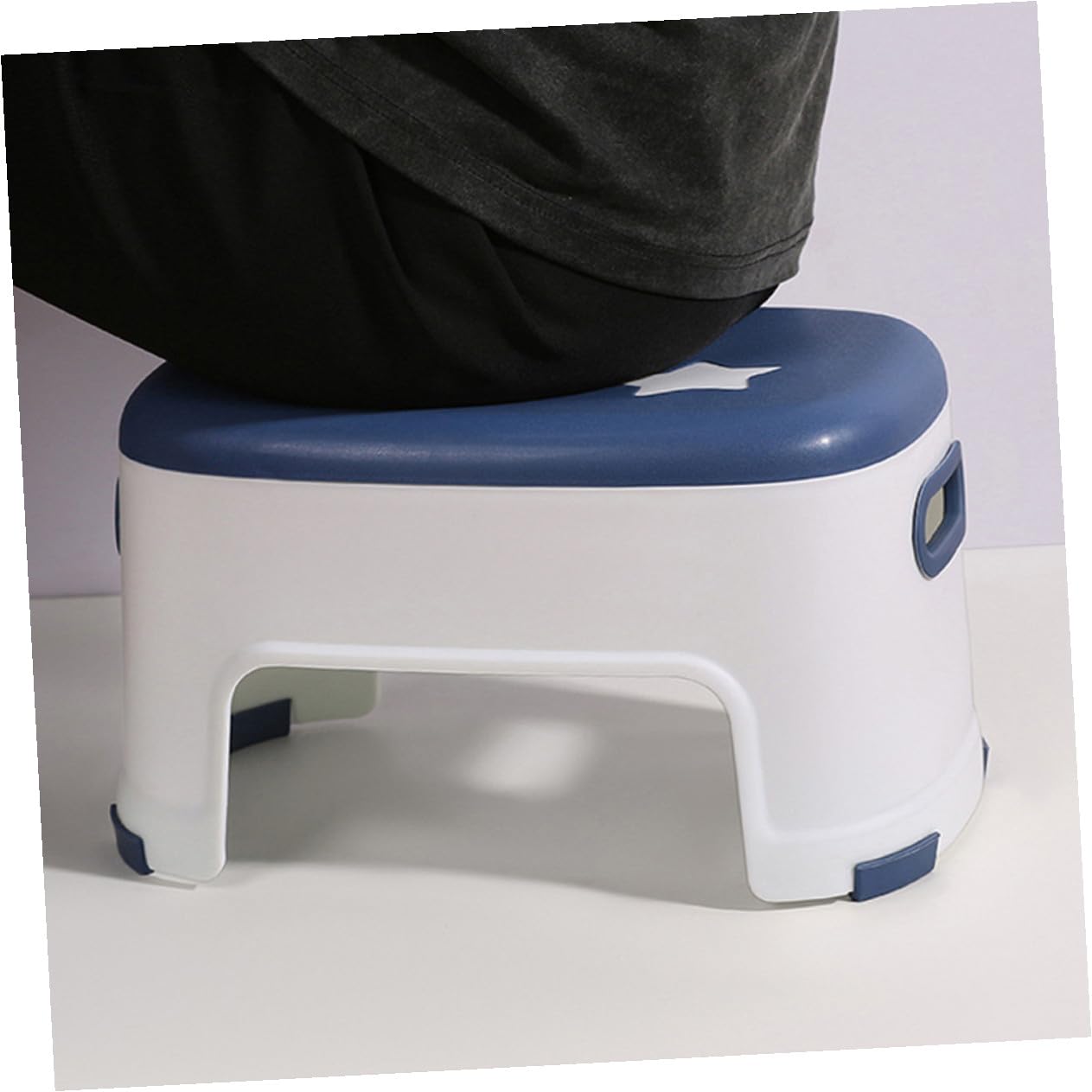 ORFOFE Ergonomischer Tritthocker für Badezimmer mit Rutschfester Unterseite Vielseitiger Sitz Trittstuhl Belastbar und Sicher für Erwachsene für Toilette und Schlafzimmer