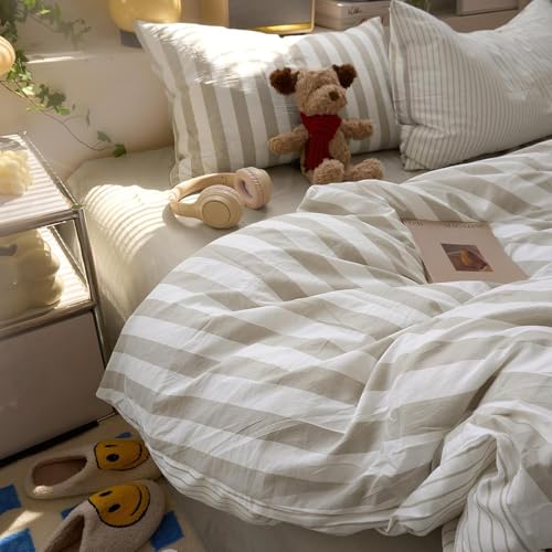 Image of Striped Duvet Cover Queen Size Khaki White Stripes Reversible Bedding Set Vertical Striped Duvet Cover Set Soft Lightweight Microfiber Quilt Cover with Zipper Closure and 2 Pillowcases