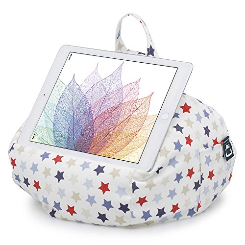 iBeani - Soporte para iPad y Tableta, función Atril para Todos los Dispositivos, en Cualquier ángulo o sobre Cualquier Superficie Estrellas Azules y Rojas