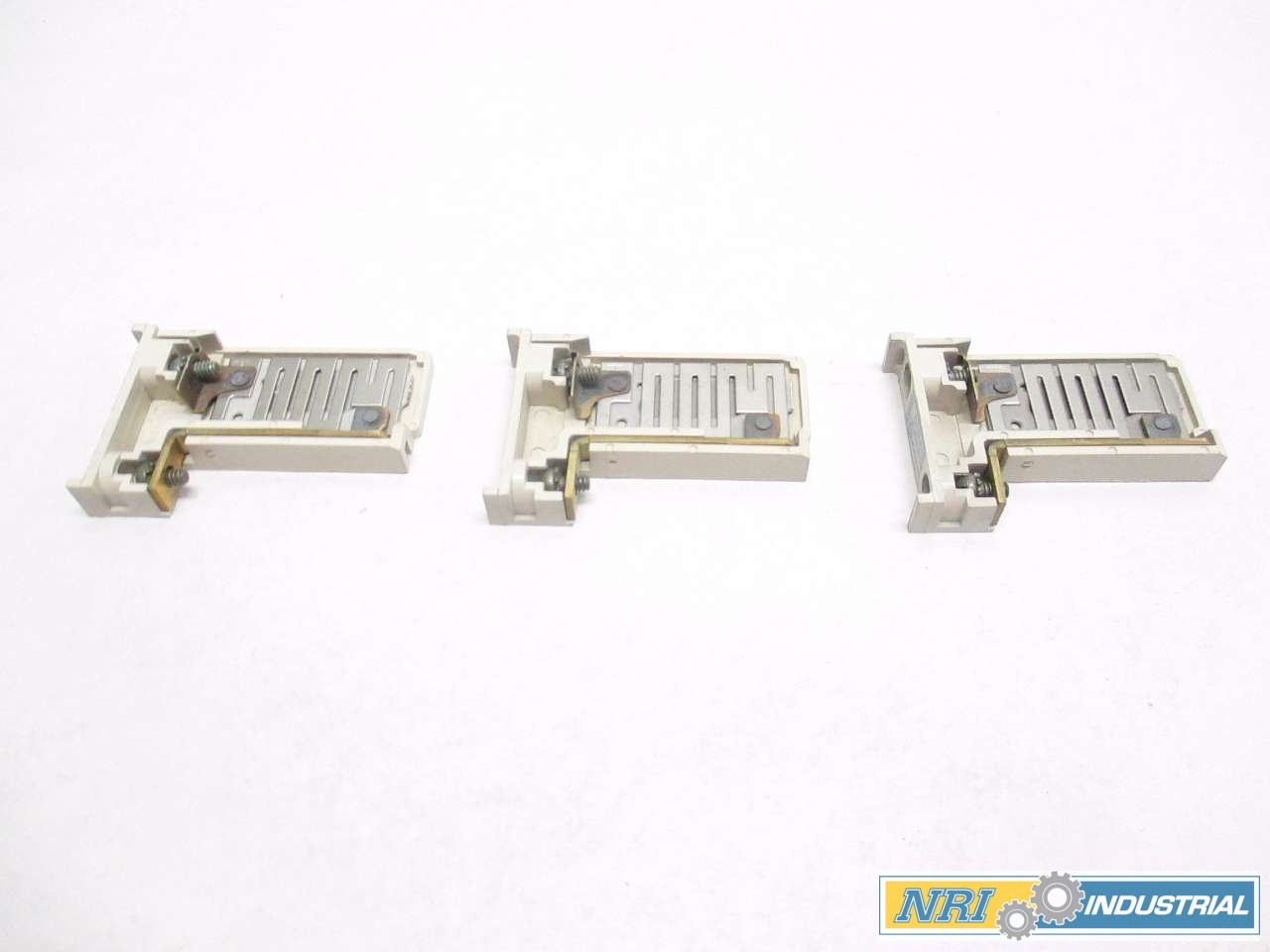 CUTLER HAMMER H2008B 3.23-5.23A AMP SET OF 3 OVERLOAD HEATER ELEMENTS D498725