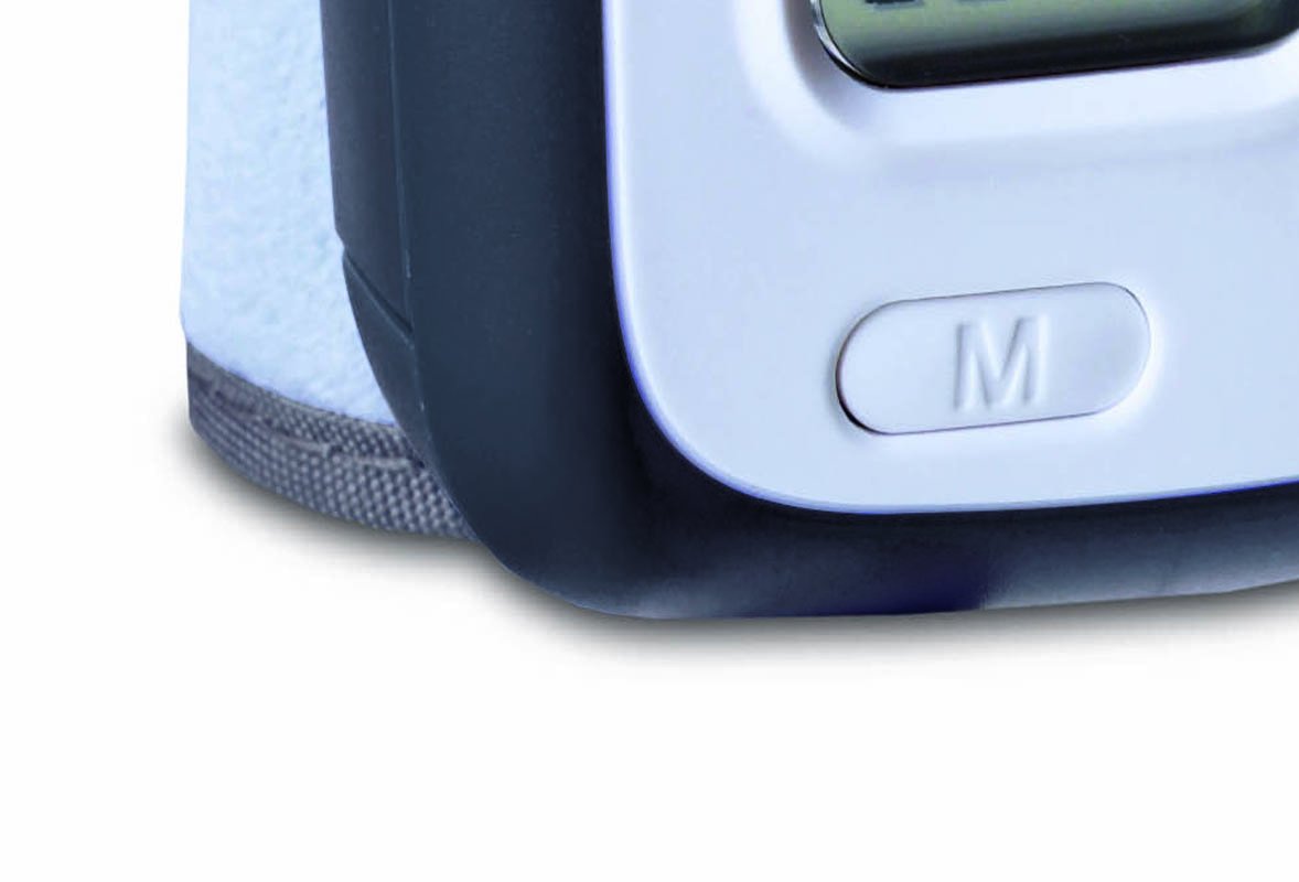 Tensiometro digital de muñeca AARON | one, con tecnología de medición ascendente para una medición más precisa y fiable. Memoria de hasta 80 mediciones.