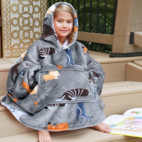 Image of Catalonia Oversized Hoodie Blanket Sweatshirt, Comfortable Sherpa Giant Pullover with Large Front Pocket for Adults Men Women Teenagers Wife Girlfriend