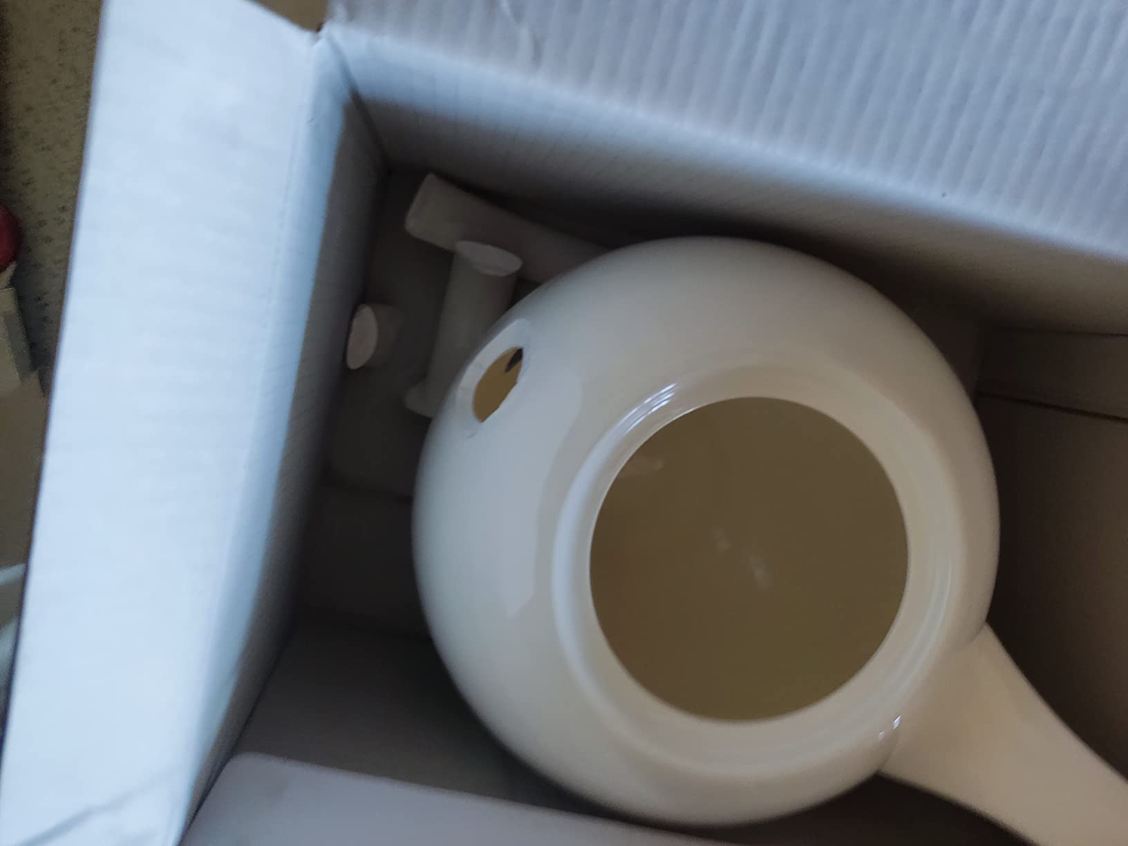 Maxwell & Williams White Basics Teapot 1L Gift Boxed : Amazon.com.au ...