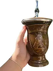 Kit Chimarrão: Cuia Porongo com Gravura de Cavalo, Bomba de Inox e Bocal de Inox (Marrom pedra preta)