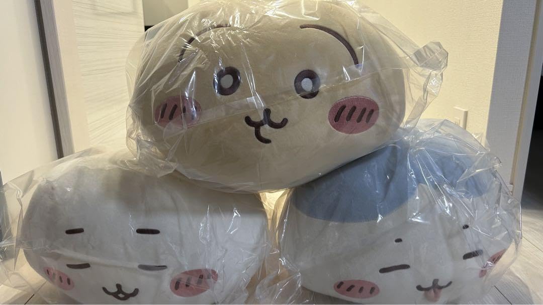 Amazon.co.jp: ちいか ハチワレ うさぎ マシュマロみたいな寝そべり