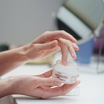 2個 GEROVITAL DERMA+ 24時間保湿フェイスクリーム Amazon.com: GEROVITAL DERMA+ Anti-Wrinkle and Firming Face