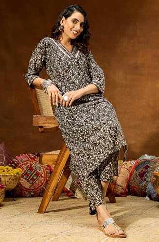 Image of Janasya Women's Black Pure Cotton Ethnic Motifs Printed Straight Kurta Pant Set