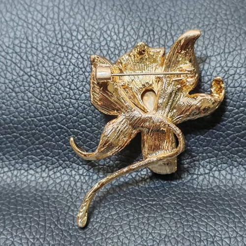 Image of Brooch Pins for Women,Pearl Crystal Gold Brooch Jewelry