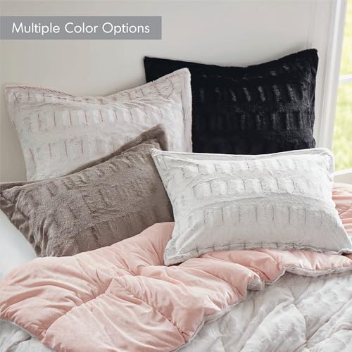 Image of Madison Park Soft Plush Comforter Long Faux Fur Design, Mid Century, Modern All Season Down Alternative Bedding Set with Matching Sham, Full /Queen, Gia, Gray /White 3 Piece