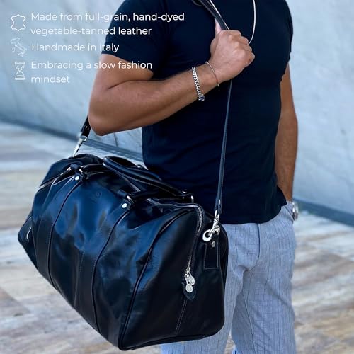 Image of Time Resistance Leather Duffel Bag - Large Weekend Gym Travel Bag (Black)