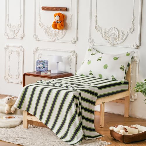 Image of CLOTHKNOW 4Pieces Green White Apple Toddler Bedding Sets for Boys Girls