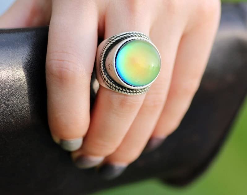 2pcs Vintage Mood Ring Set - Color Changing Rings For Women & Men, Zinc Alloy Antique Silver Finish, Oval & Heart Stones