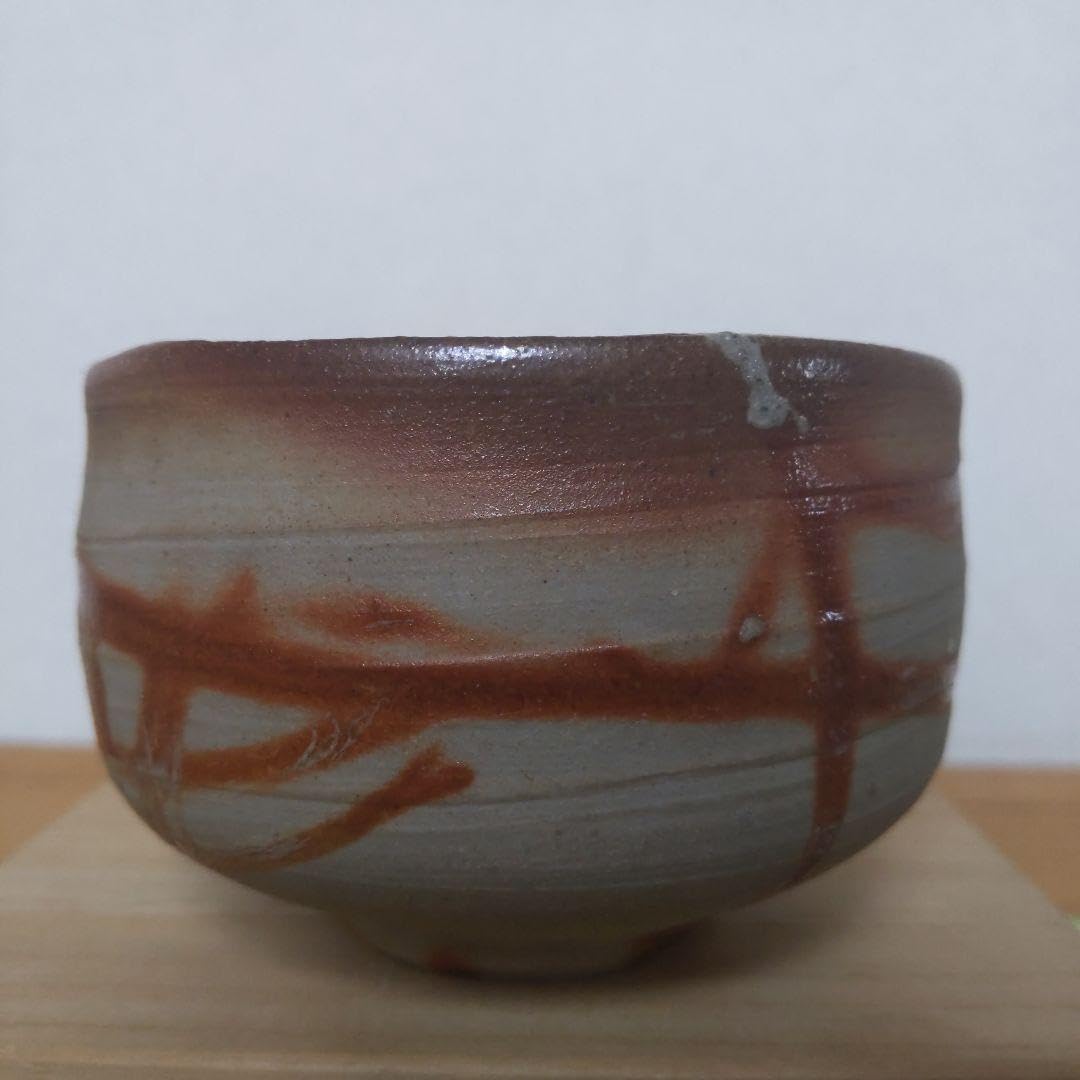 ⚪︎梅田陶楽⚫︎抹茶茶碗⚫︎ 未使用 萩焼 陶楽斎 抹茶茶碗 梅田陶楽 共箱 共布 茶道具 - メルカリ