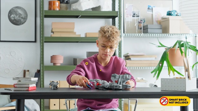 Amazon.com: LEGO Star Wars SMART Play: Millennium Falcon Starship
