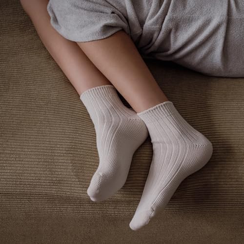 GoWith 4 Pairs Unisex Natural 97% Cotton Low Cut Socks, Comfy Cozy Breathable Seamless Casual Socks for Men & Women4