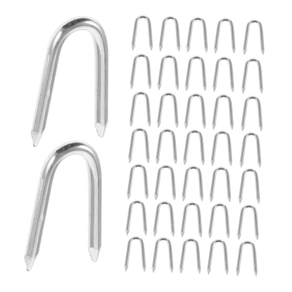 200pcs Galvanized U-Shaped Fence Nails Wire Fencing Staples for Garden and Farm Wire Mesh Securing Heavy Duty 1-inch Fence Clips for Outdoor Use