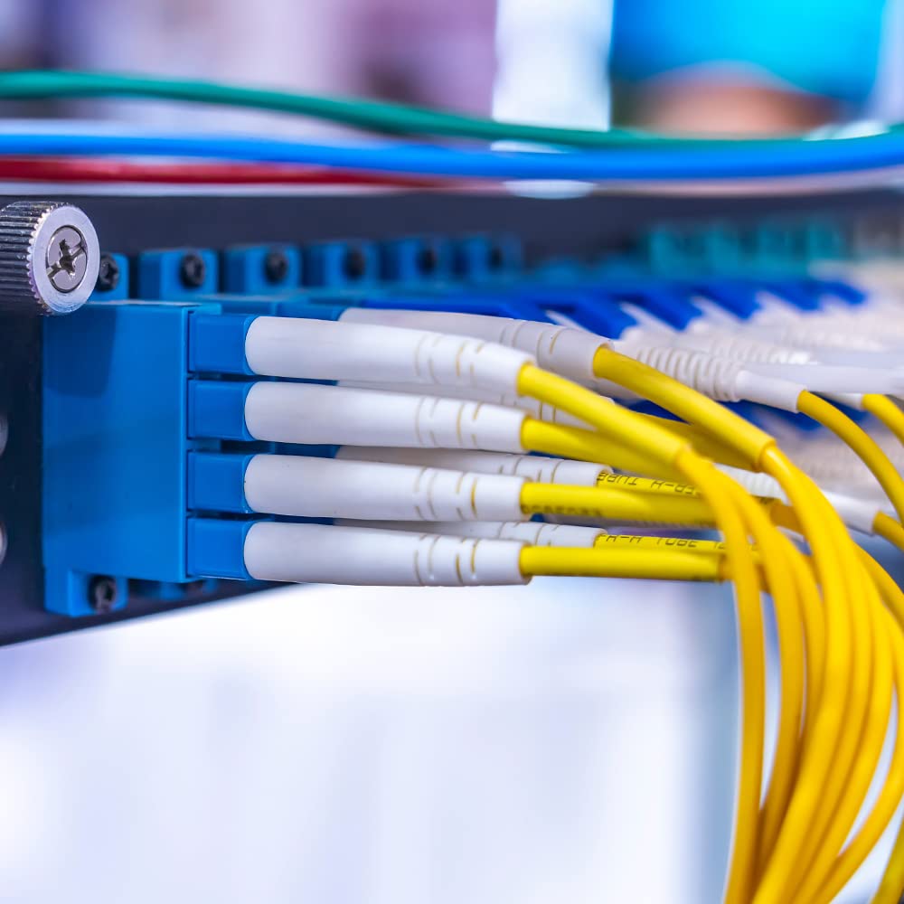 Cable Matters Lot de 6 adaptateurs fibre optique LC vers LC UPC Quad OS2, coupleur de fibre optique OS2 LC