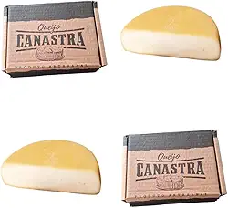 Kit Presente Queijo Canastra Artesanal – 2 Peças de 500g – Embalagem Especial + Manual da Cura + Receita de Pão de Queijo