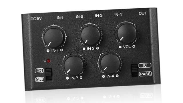 Amazon | Mini ポータブル ステレオ 4チャンネル 3.5mm プロ