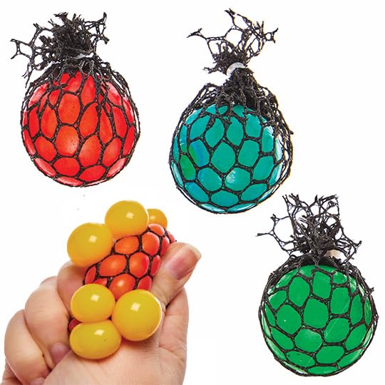 Baker Ross FN140 Mini Bolas de Goma de Malla - Paquete de 8, Juguetes de Goma, Juguetes de Gelatina para Niños, Relleno para Bolsas de Fiesta