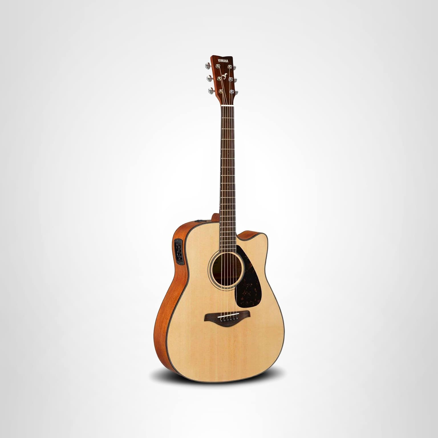Amazon.com: Yamaha FSX800C Small Body Solid Top Cutaway Acoustic