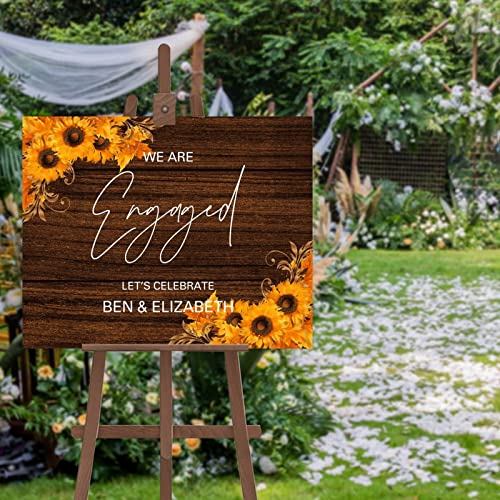 Panneau de mariage tournesol en bois pour une cérémonie champêtre au jardin
