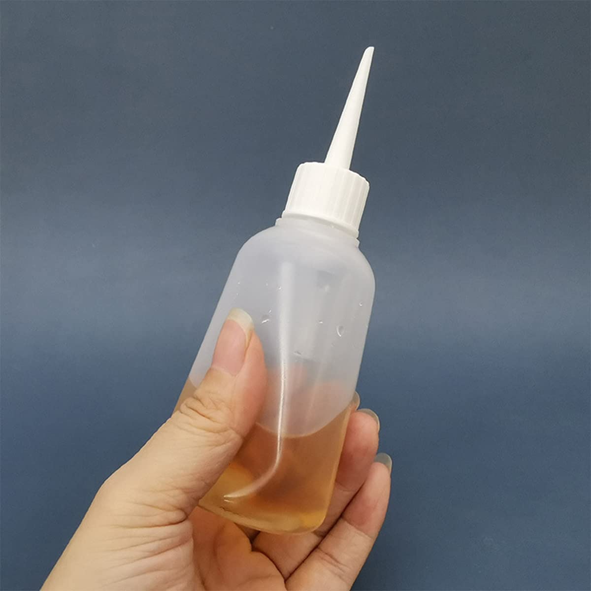 Lot De 15 Flacons D'huile En Plastique Pour Machine à Coudre Avec Couvercle Et Bec Verseur Pointu - 120 Ml