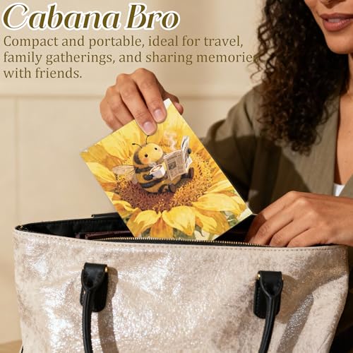 Álbum de fotos Sunflower Bee para 36 fotos de 4x6 pulgadas, regalo para amantes de las abejas, álbum pequeño con abeja leyendo periódico, recuerdo y regalo ideal para familia, aniversario, viajes o vacaciones miniatura 5