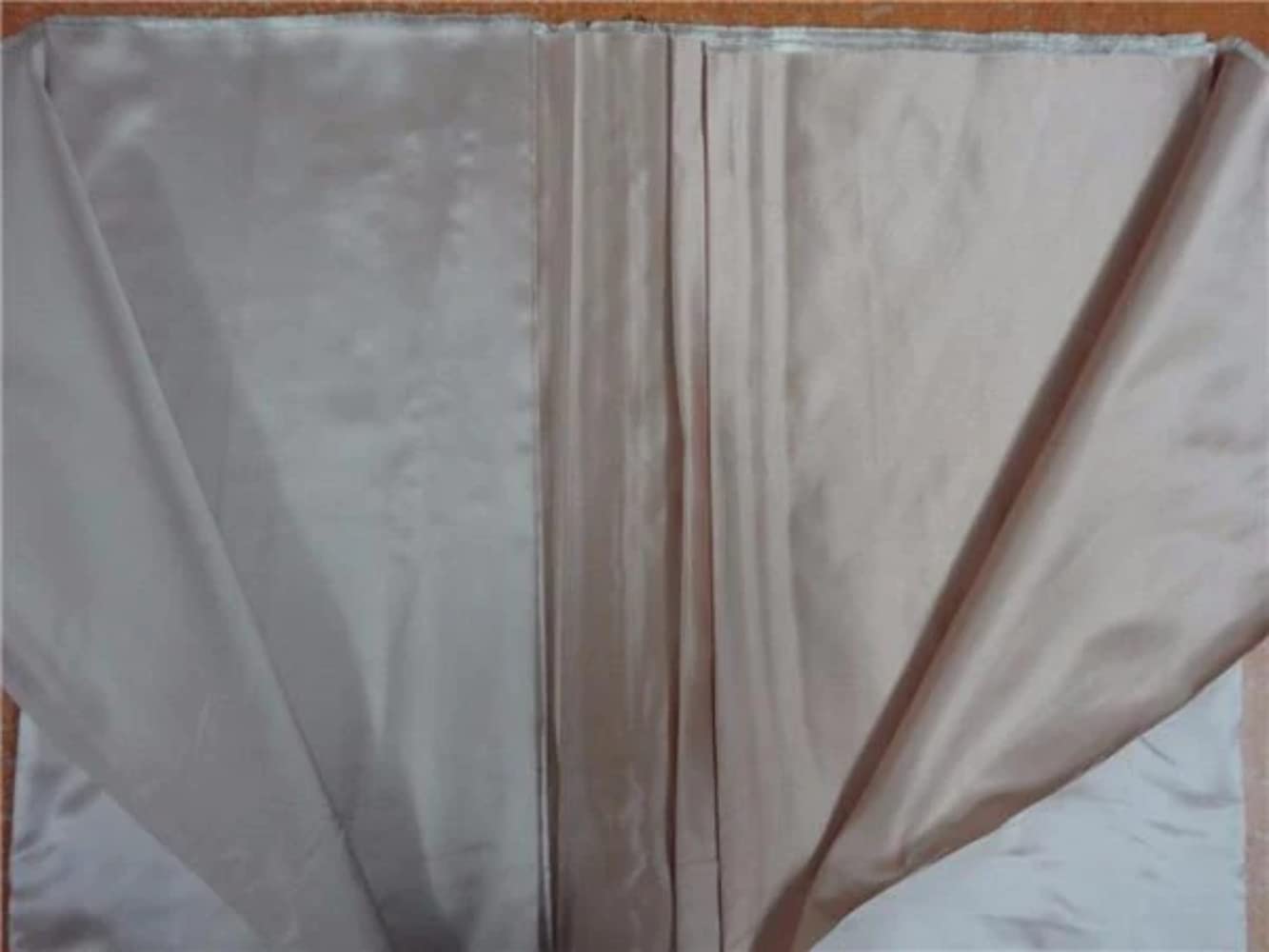 Silk Dutchess Blush Medium 60" Soies
