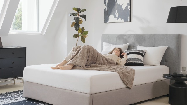 Amazon.com: KORBLISS Home Fleece Throw Blanket for Couch, Bed, TV Amazon.com: KORBLISS Home Fleece Throw Blanket for Couch, Bed, TV