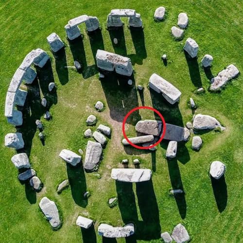 Page de couverture de BONUS: Decoding Stonehenge