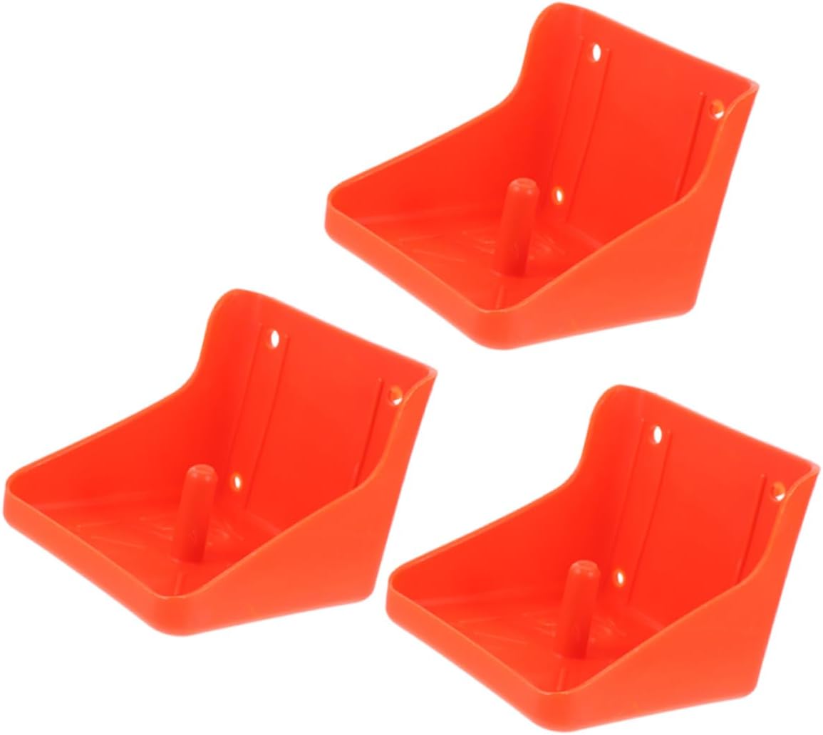 3Pcs Salt Block Holder for Cattle and Sheep Sturdy Feeding Tray Rack for Livestock Convenient Salt Licking Accessory for Agricultural Use