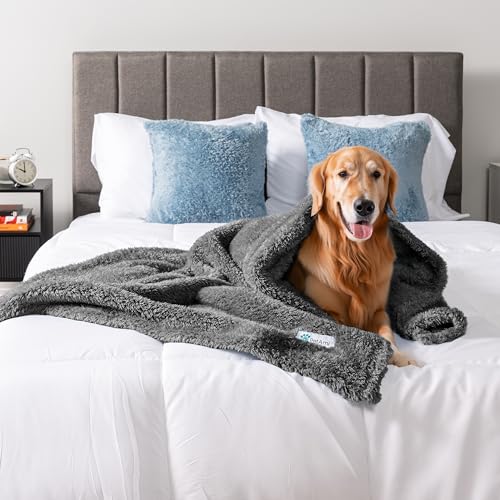 Image of PetAmi Dog Blanket for Large Dogs Grey, Fluffy Soft Sherpa Fleece for Puppy, Kitten, Cat, Calming Pet Throw for Bed, Washable Sofa Couch Cover, X-Large 60x80