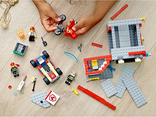 LEGO City 77943 Feuerwehrstation Starterset UK Exklusiv mit 3 Minifiguren 239 Teile ab 9 Jahren – Bild 6