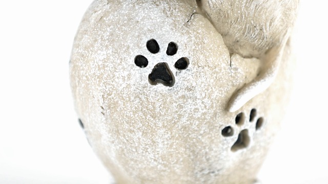 Lapide Per Gatti Relaxdays - Gattino Con Ali E Scritta 'Love Needs No Word', In Poliresina