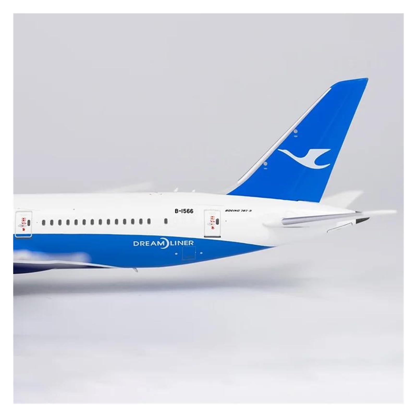 Amazon | 飛行機模型飛行機おもちゃの飛行機模型 厦門航空 B787