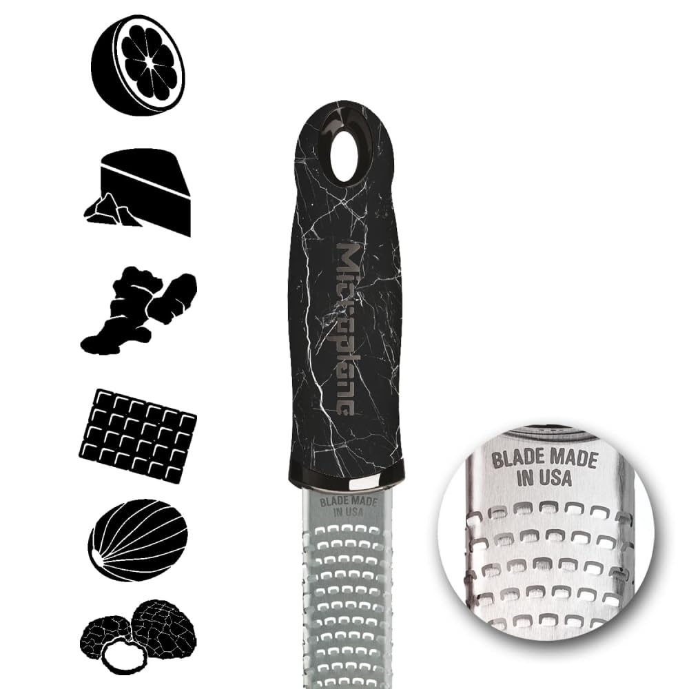 Microplane Grattugia Zester Black Marble Ideale per Agrumi, Formaggio a Pasta Dura, Zenzero, Cioccolato e Noce Moscata con Lama Fine - Made in USA