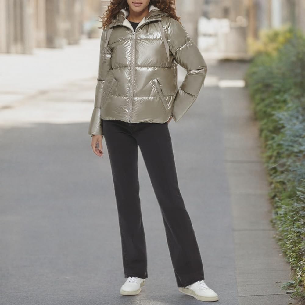 Levi's Women's Molly Sherpa Lined Puffer Jacket - Image 6