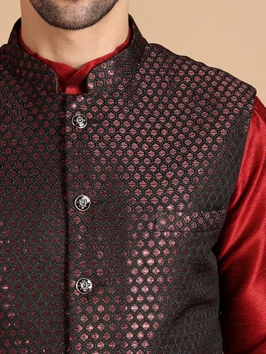 Image of men's Silk Blend Kurta Pejama & Waistcot Set