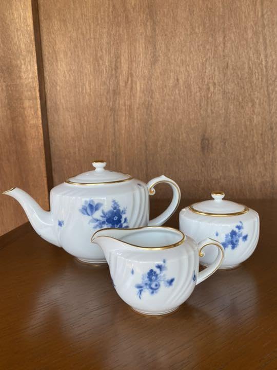 Amazon.co.jp: 大倉陶園 OKURA ポット シュガー クリーマー 3点セット 