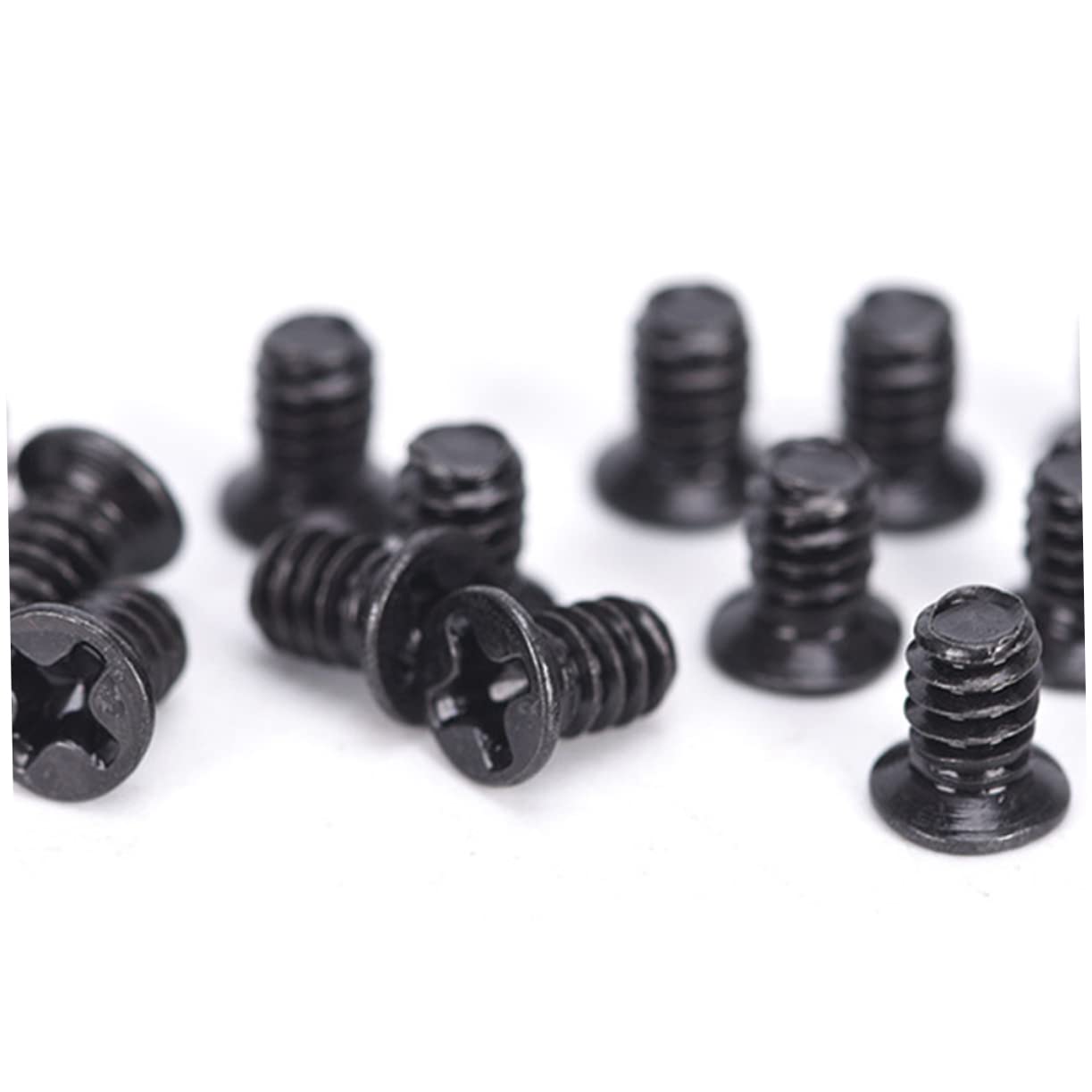 SEWACC 500pcs Hard Drive Mounting Screws for Shockproof Computer Case Replacement Fasteners Screws for Tray Installation Environments