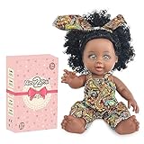 Niedlich und realistisch: Die schwarze Babypuppe von Nice2you ist so konzipiert, dass sie so realistisch wie möglich aussieht, mit einer Haut aus hochwertigem Material, das weich ist, und lockigem Haar, das gestylt und gekämmt werden kann. Seine Größe (10 Zoll) ist perfekt, um von kleinen Händen gefasst zu werden und sein süßes Outfit wird zweifellos bei allen Kleinen einstimmig sein.