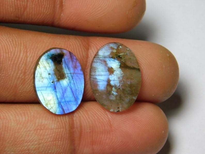 Cabochons en labradorite naturelle calibrés 18x13x2 mm pour sertissage sans défaut